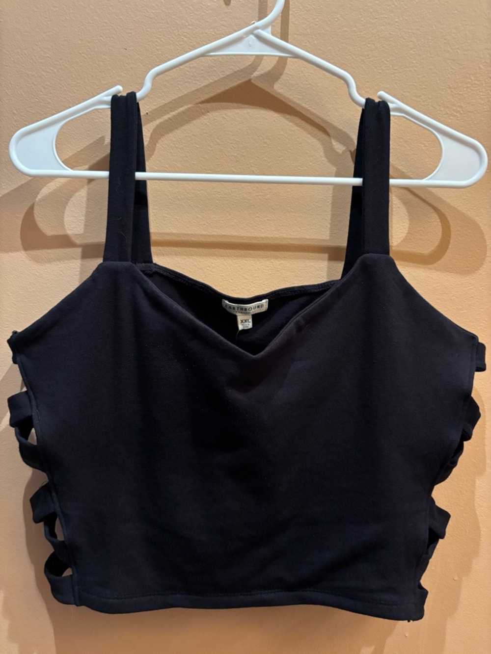 Earthbound Black Crisscross CutOut Sides Cropped Tank Top  Size XXL NWT
